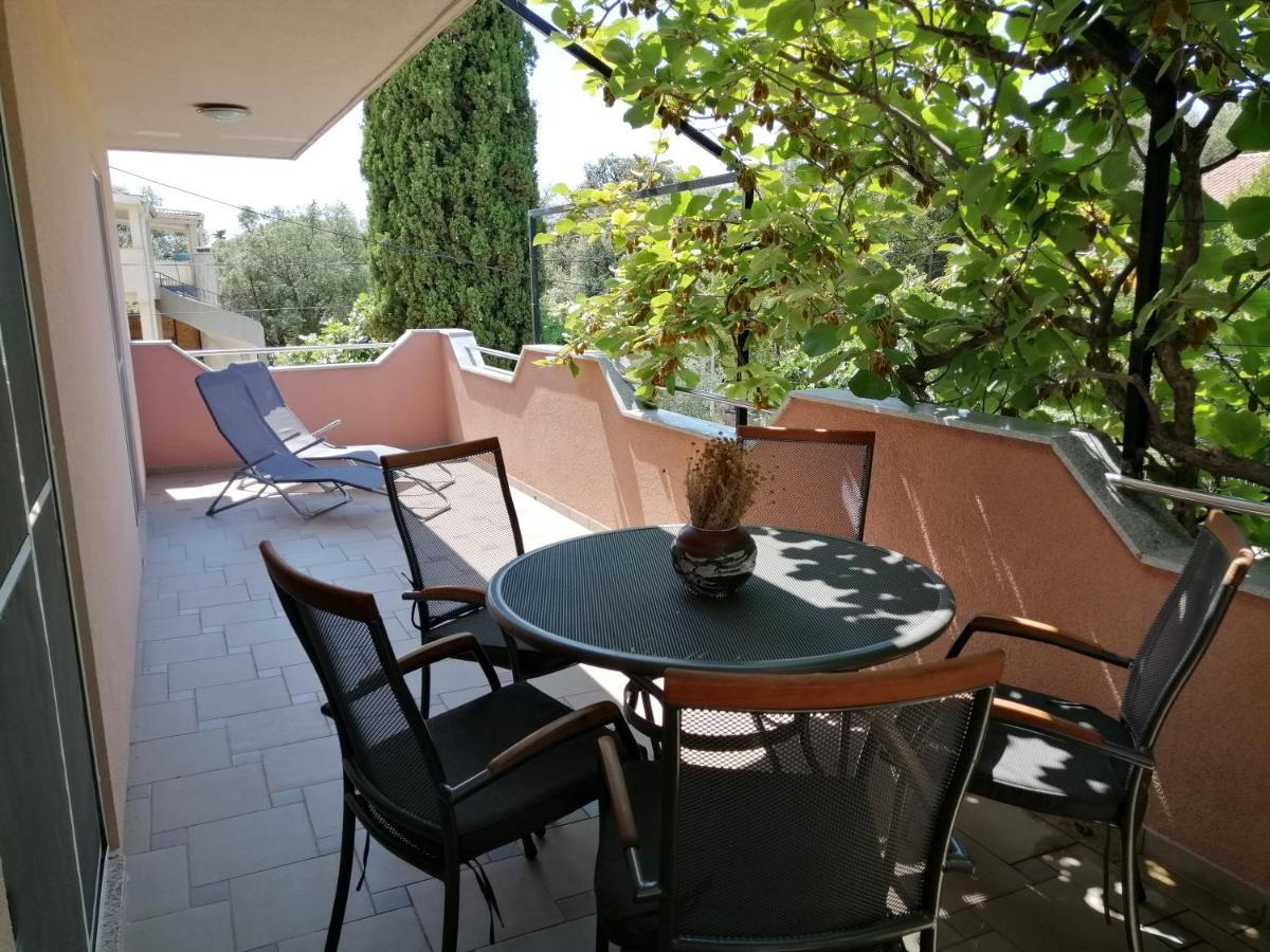Apartman 2 Punta Pakoštane Eksteriør bilde